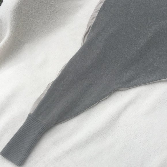 Club Monaco cashmere sweater, sz XS - Picture 4 of 8